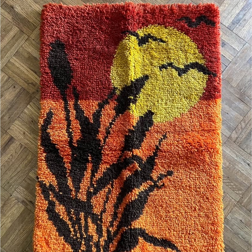 Vintage Sunset Wall Hanging Rug